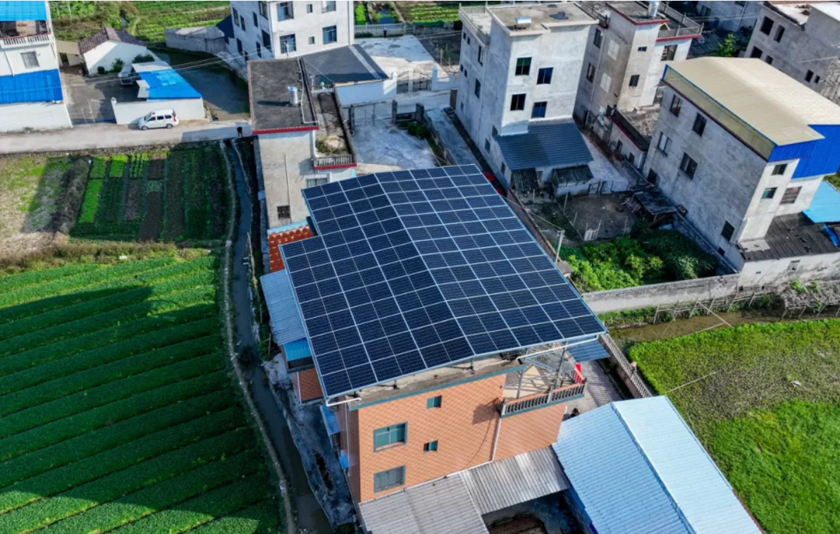 夏季遮阳，是时候安装屋顶「大阳房」了！