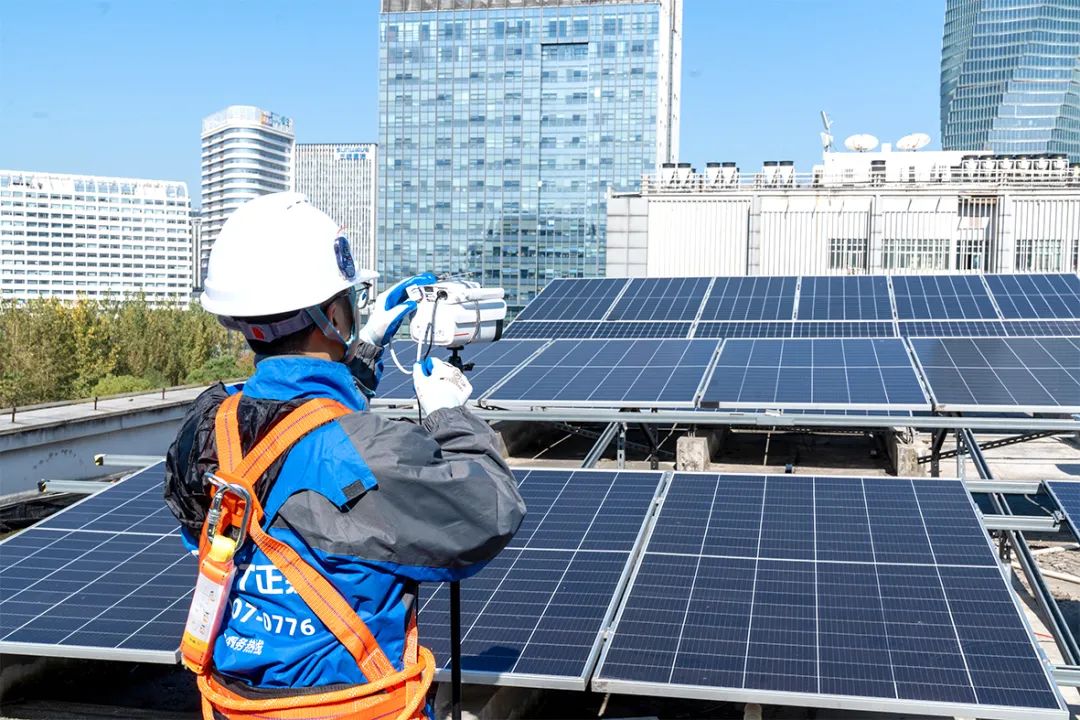遥遥领先！正泰安能推出户用光伏行业首个安全管理平台